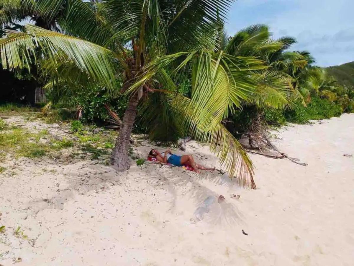 White Sandy Beach-Best Manta Snorkeling Tethi Екстер'єр фото